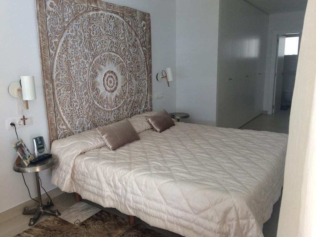 Beach House Brotonss El Campello Exterior foto