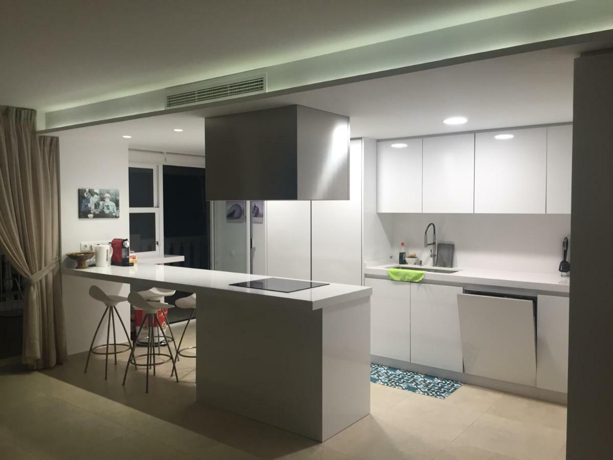 Beach House Brotonss El Campello Exterior foto